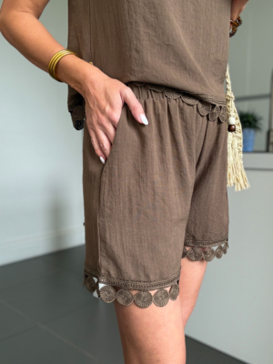 Coffee short broderie