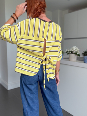 Isaure tee shirt nœud jaune