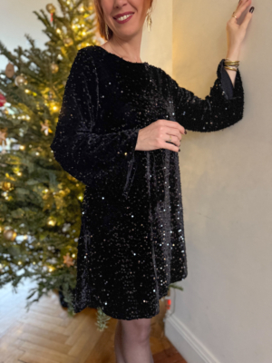 Lena robe velours sequins noir