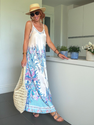 Eva longue robe motif bleu