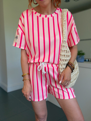 Ensemble short +tshirt rayé