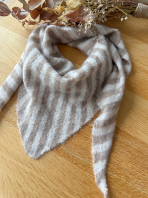 Écharpe petit triangle rayé beige
