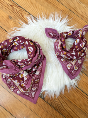 Petit foulard création ROSA léopard et bordeaux