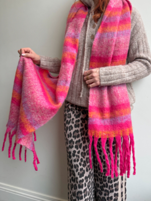 Grosse écharpe imprimé fuchsia