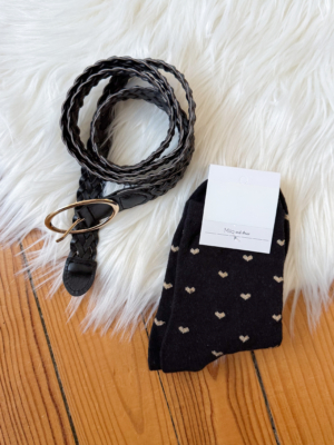 Chaussettes petits cœurs noires