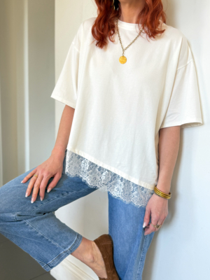 Joy tee shirt dentelle asymétrique
