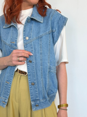 Noélie veste en jean sans manches