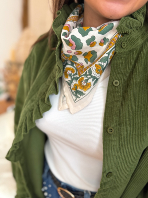 Petit foulard création ROSA léopard écru
