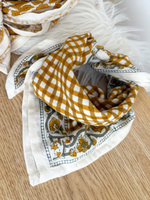 Petit foulard création JEANNE vichy ocre