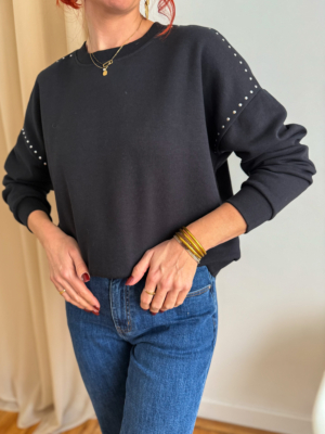 Lotte sweat noir et clous